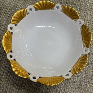 Elegant Gold and White Serving Bowl 1966‎